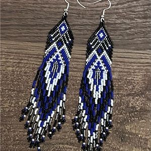 Beaded earrings with fringe